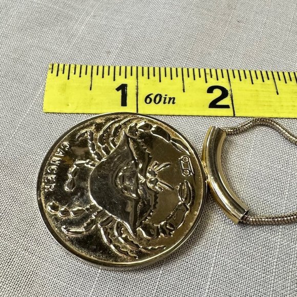 Vintage Gold Tone Crab Cancer Pendant Necklace - Picture 16 of 16